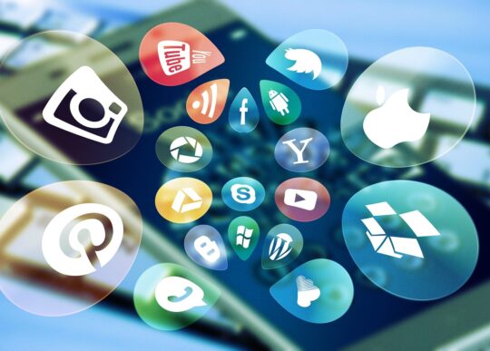 social-media-4140959_1280
